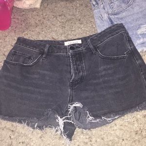 Mid rise short from pacsun
